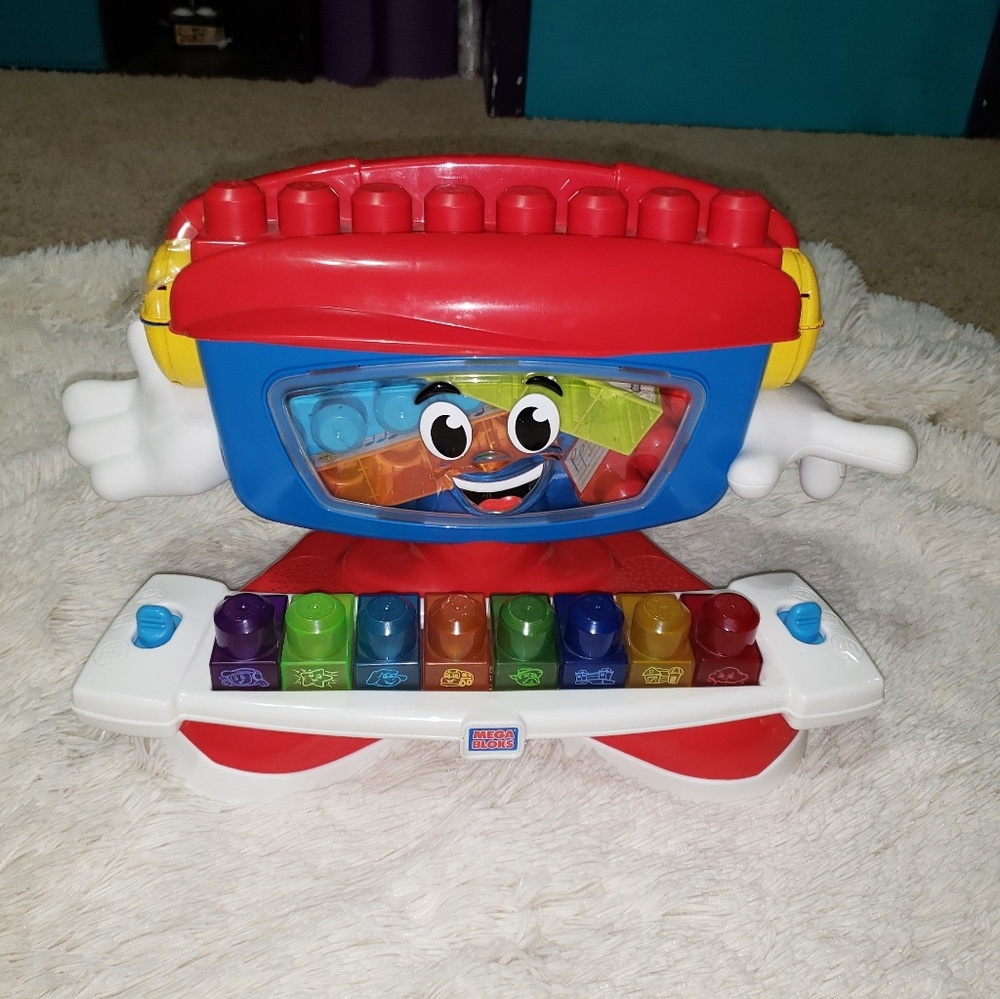 Billy Beats Piano